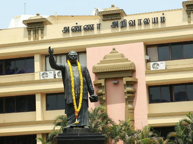 Photo of மின் கட்டண வசூலுக்கு திமுக எதிர்ப்பு…! வரும் 21ம் தேதி கருப்புக்கொடி போராட்டம் அறிவிப்பு!