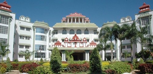 Photo of அரசு பெண் ஊழியர்களின் மகப்பேறு விடுப்பு காலம்: பணிக்காலமாக கருதி பதவி உயர்வு வழங்க ஹைகோர்ட் உத்தரவு!