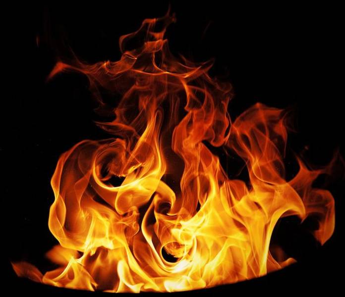 Photo of மும்பை அந்தேரி பகுதியில் காம்கர் மருத்துவமனையில் தீ விபத்து ஏற்பட்டது.