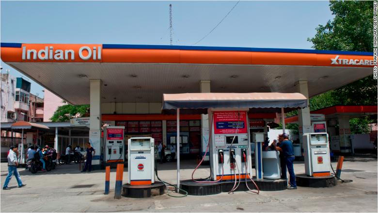 Photo of சென்னையில் ஆன்லைன் மூலம் டீசல் விற்பனை துவங்கியது