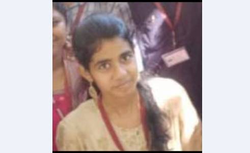 Photo of மாரடைப்பால் மரணமடைந்த கல்லூரி மாணவியின் மரணத்தை முன்னிட்டு மாணவர்கள் போராட்டம்!