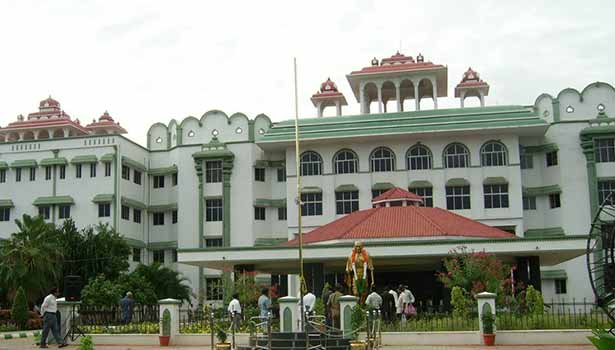 Photo of சாத்தான்குளம் தந்தை, மகன் போலீசாரால் மரணம்…! தூத்துக்குடி டிஜிபிக்கு ஹைகோர்ட் உத்தரவு!