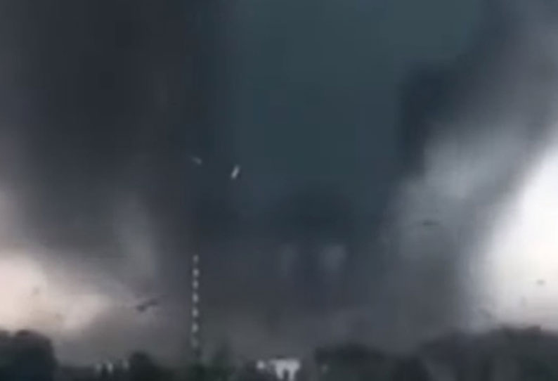 Photo of சீனாவில் சூறாவளி காற்று தாக்கியது – பலி எண்ணிக்கை 6-ஆக உயர்ந்தது, 200 பேர் படுகாயம்