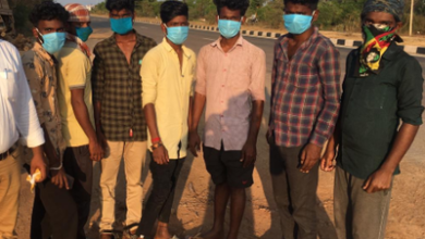 Photo of மகாராஷ்ட்ராவில் தவிக்கும் தமிழர்கள். எங்க நிலைமை ரொம்ப மோசம்!