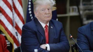 Photo of கொரோனா வைரஸ் ; “ஊரடங்கு தேவையில்லை” அமெரிக்காவில் போராட்டங்கள் வெடிப்பு – அதிபர் டிரம்ப் ஆதரவு