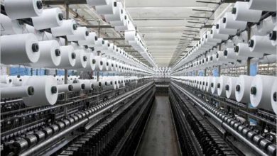 Photo of ஊரடங்கு காரணமாக நூல்களுக்கு சாயம் பூசும் தொழில் பாதிப்பு