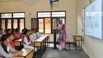 Photo of அரசு கல்லூரிகளில் ஒரே ஷிப்ட் முறை..! கல்லூரிக்கல்வி இயக்ககம் சுற்றறிக்கை!